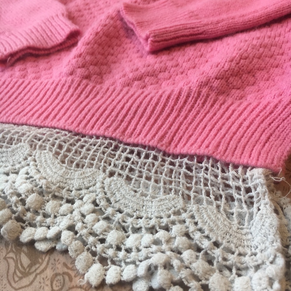Pink kitty face sweater - Picture 4 of 5
